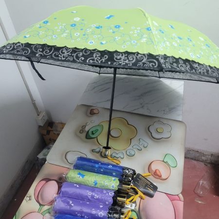 8 Rib Fashionable and Elegant Anti UV Sunshade Print Border Lace Umbrella-olive